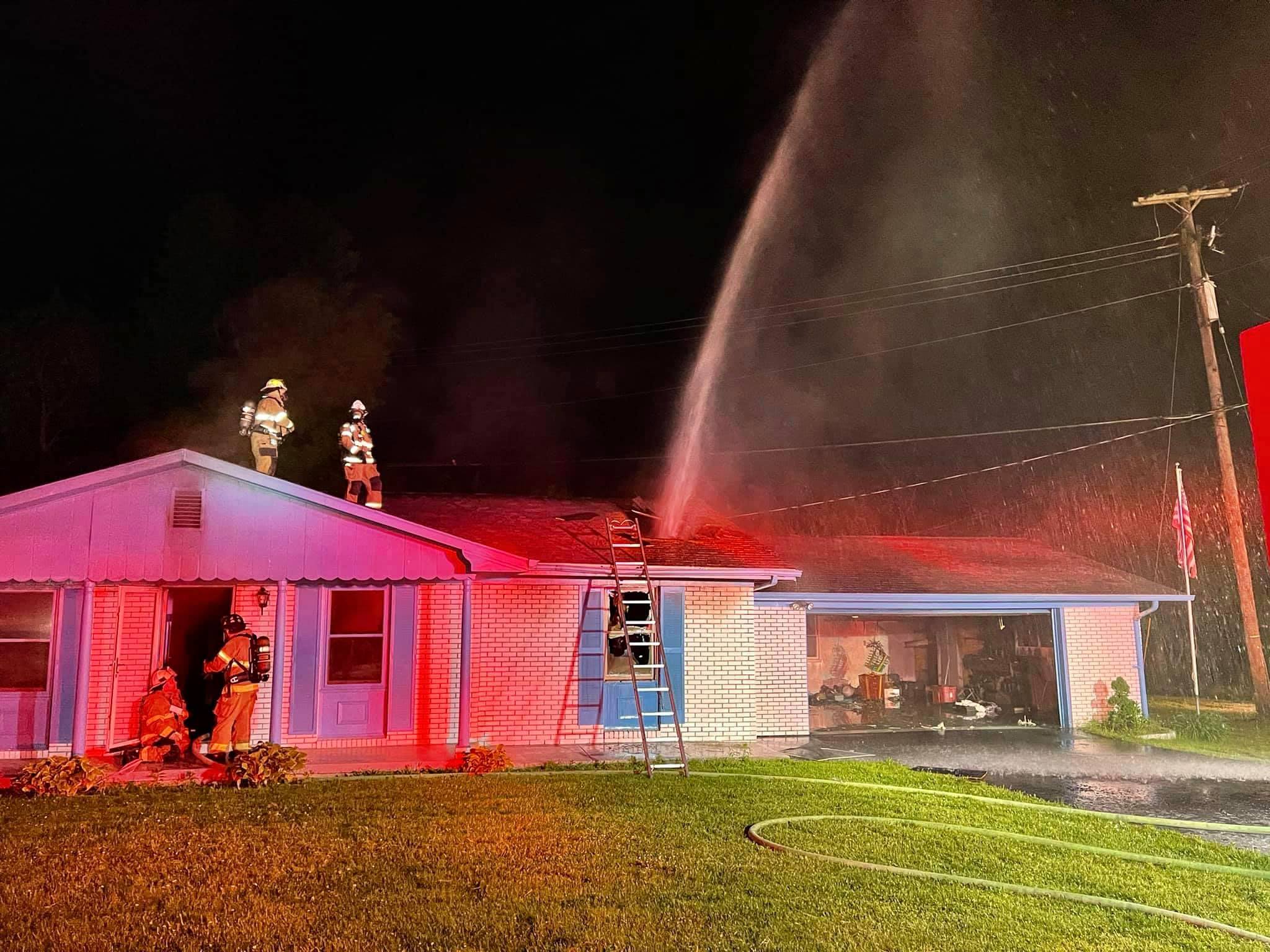 London Fire Units Fight Residential Structure Fire City Of London