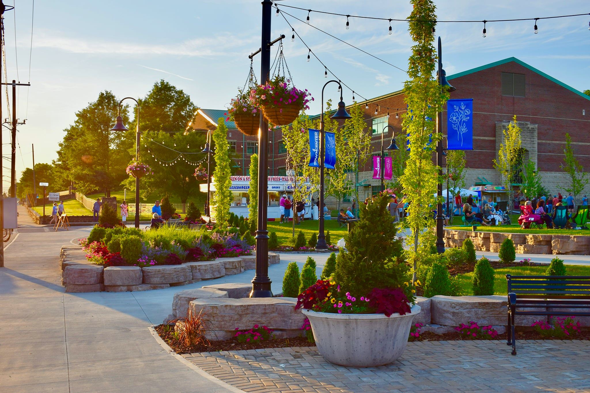 Town Center Park Concert Series Kick Off City of London, Kentucky